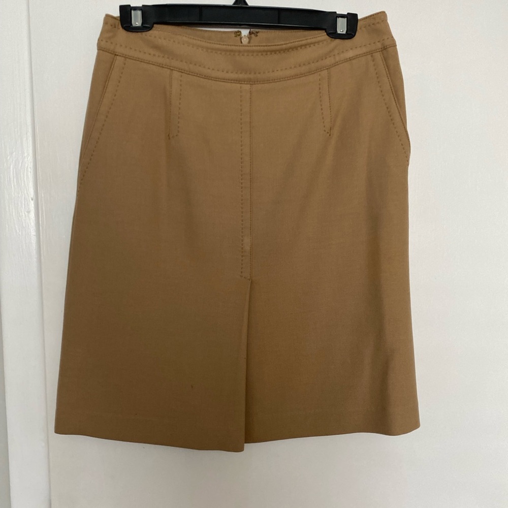 Tailored all season skirt new